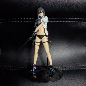 Vintage 2000s Y2K 2009 Gantz Reika Shimohira Gantz suit Cast Off anime figure